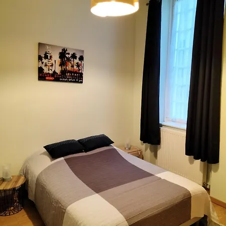 4 Personnes Hyper Centre En Vieille Au Pied Des Remparts Apartment