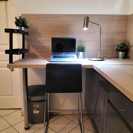 4 Personnes Hyper Centre En Vieille Au Pied Des Remparts Apartment *